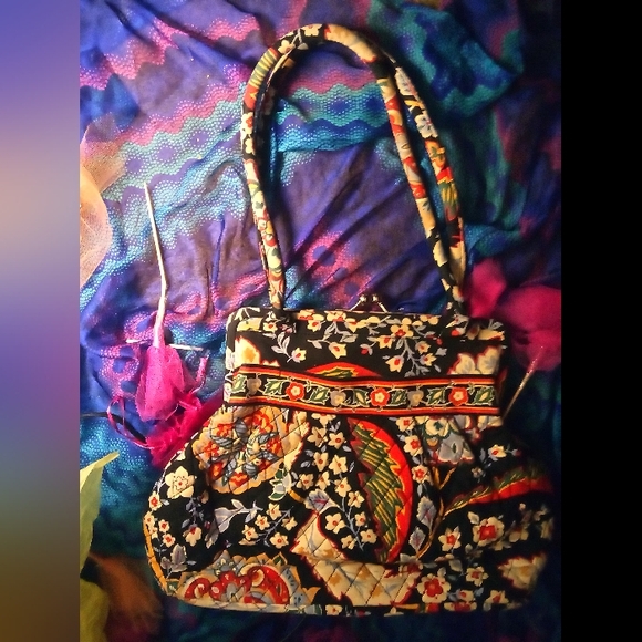 Vera Bradley - Picture 14 of 16